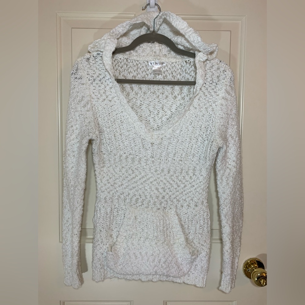 VENUS White Popcorn Pullover Hoodie